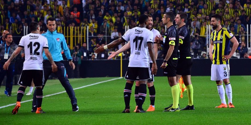 Beşiktaş’tan Derbiye Çıkmama Kararı