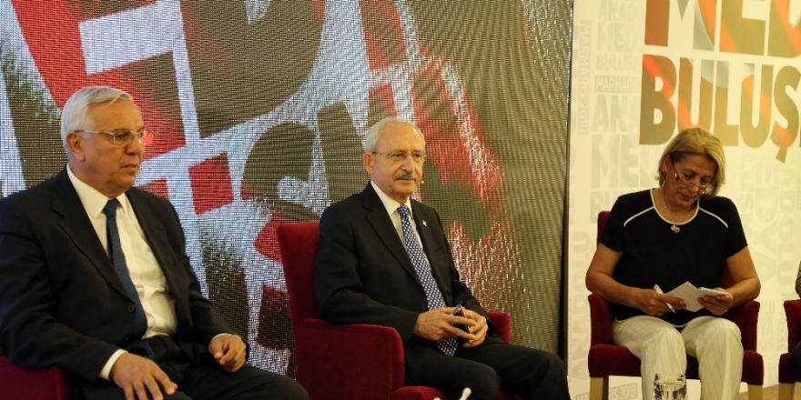 “Parti Liderlerinin Cumhurbaşkanı Adayı Olmasına Karşıyım”