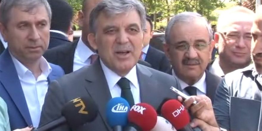 Abdullah Gül’den Hulusi Akar’ın Ziyaretiyle İlgili Açıklama