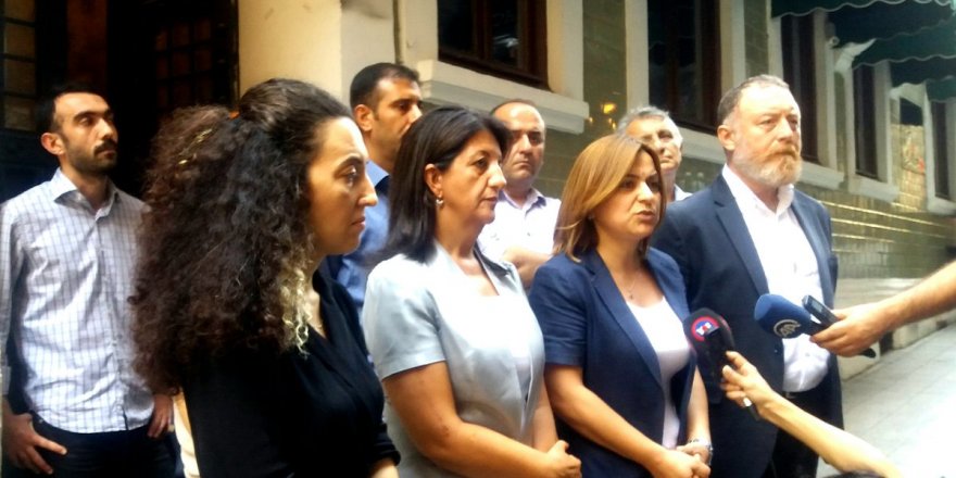 PKK'nın siyasi uzantısı HDP'den Öcalan'a özgürlük talebi