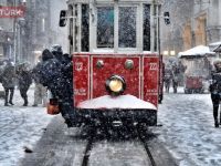 Megakent'te beklenen kar yağışı başladı