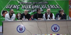 Futbolun efsaneleri hükümlü gençlerle buluştu