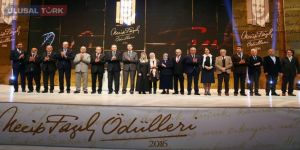 '3. Necip Fazıl Ödülleri' sahiplerine kavuştu