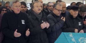 Eczacıbaşı yöneticisi toprağa verildi