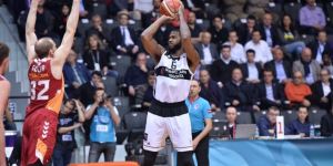 Beşiktaş, Galatasaray’ı   90-84 skorla yendi