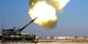 Afrin'de YPG mevzileri bombalanıyor