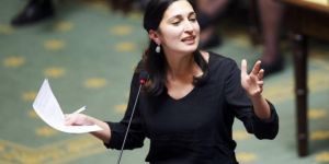 Belçikalı Türk bakan, Türk vatandaşlığından çıkma kararı aldı