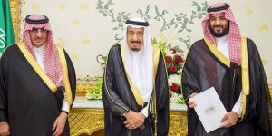 Suudi Arabistan'a kadınlar yalnız başına gidebilecek