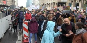 Berlin’de artan kiralar insanları sokağa döktü