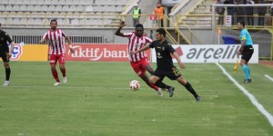 Boluspor, İstanbulspor’u rahat geçti