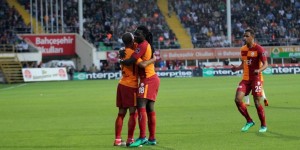 İlk yarıda 3 gol