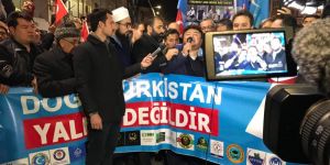 Zeytinburnu'da Kızıl Çin'in Doğu Türkistan'da uyguladığı zulüm protesto edildi