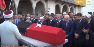 İslam'a Adanmış Bir Ömür "Kadir Mısıroğlu"