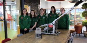 VEX Robotik Yarışmasının yükselen yıldızlarına 'prestijli' ödül