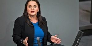 Almanyanın Türkiye'ye seyahat yasağın kaldırmasından Sevim Dağdelen rahatsız oldu