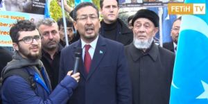 Uygur Türkü Seyit Tümtürk'e Maocu Doğu Perinçek dava açtı