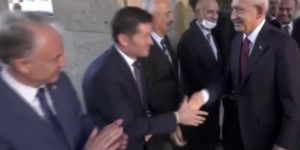 Bazı CHP’li vekiller Kılıçdaroğlu biat için kuyruğa girdiler