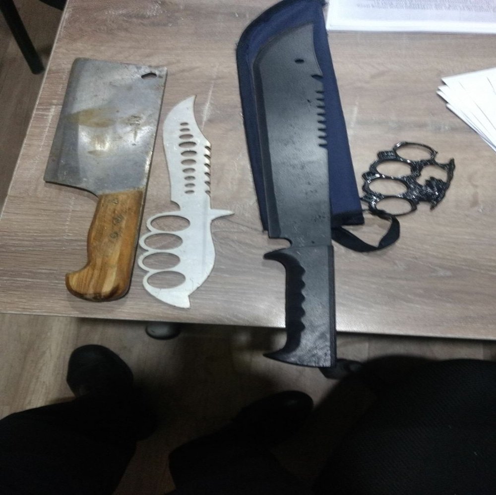 Bunlarla savaşa değil maça gideceklerdi: 5 taraftara gözaltı