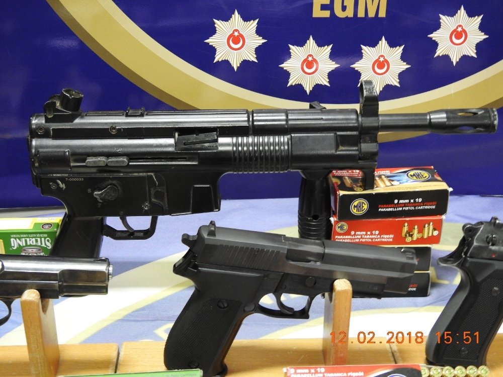 Silah kaçakçılarına büyük darbe: 61 gözaltı