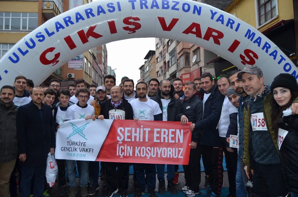 Sporcular Eren Bülbül için koştu