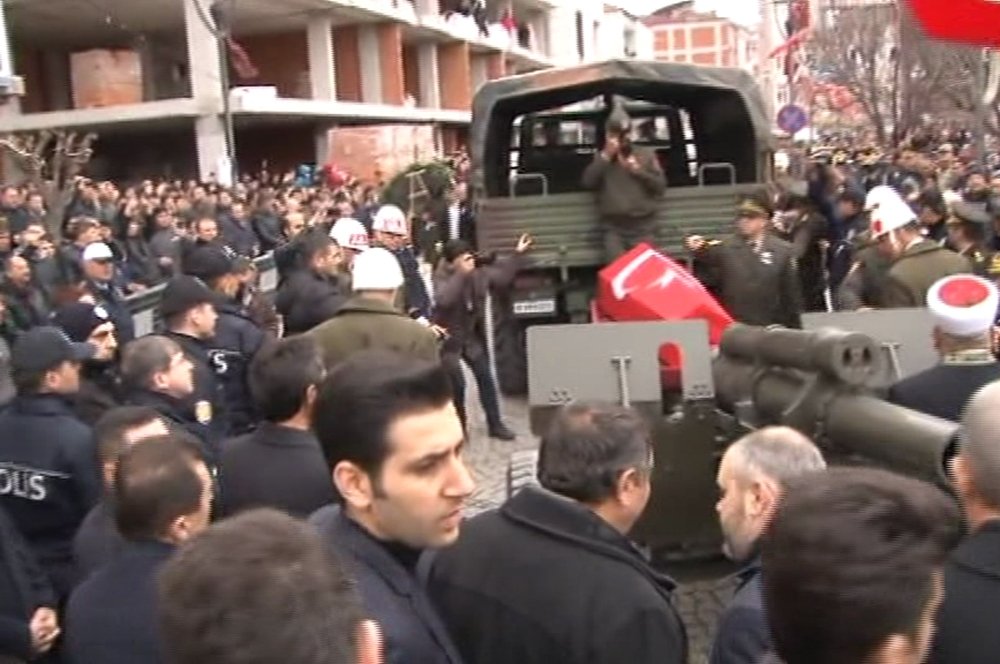 Afrin şehidi son yolculuğuna uğurlandı