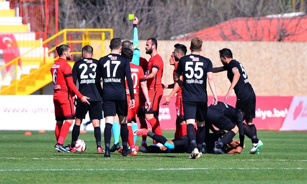 Lidere Eskişehir çarptı