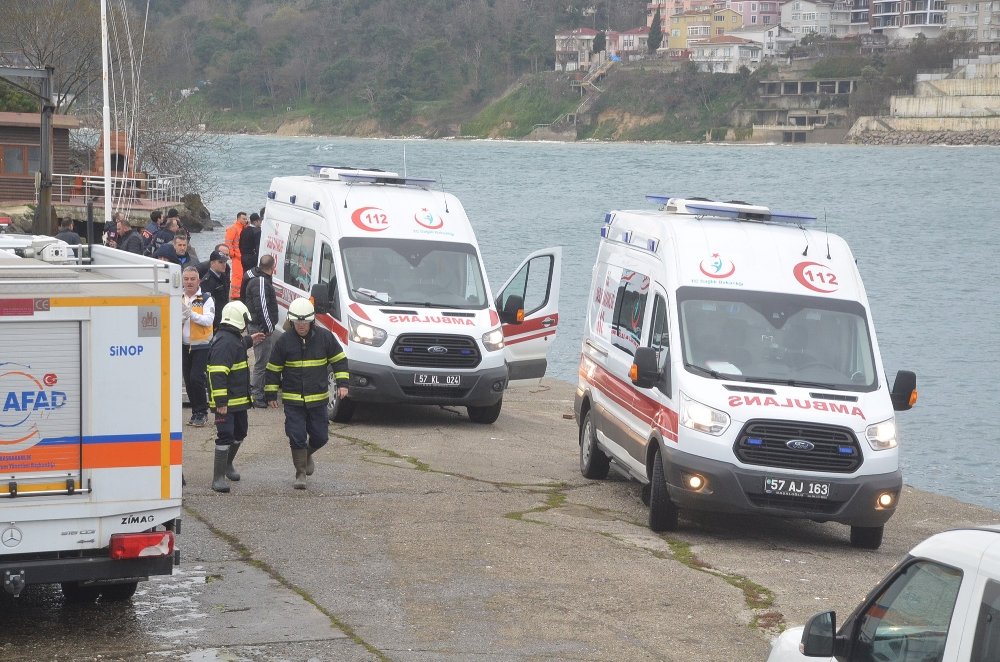 Sinop’ta kuru yük gemisinde patlama: 1 ölü, 1 yaralı