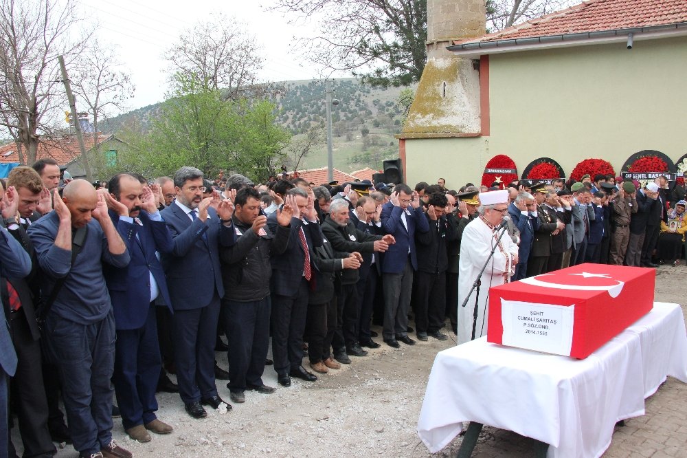 Şehit askere veda