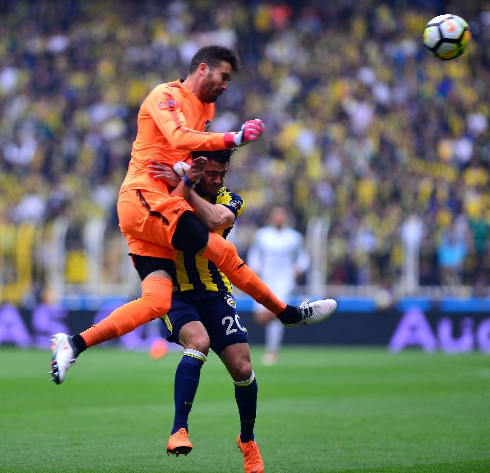 Kadıköy’de İlk Yarı Golsüz Bitti