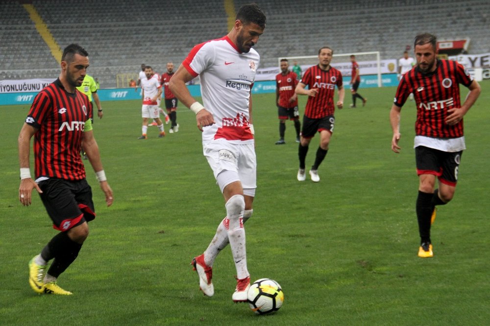 Antalya Gençler’i Tek Golle Geçti